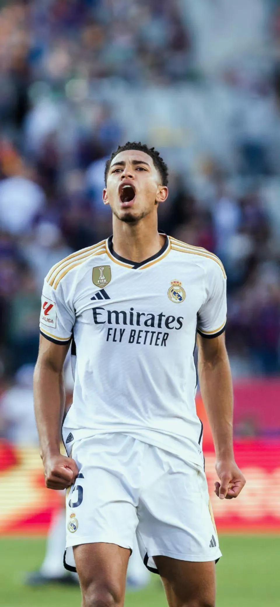 关于皇马门将体能下降，球队防线岌岌可危的信息