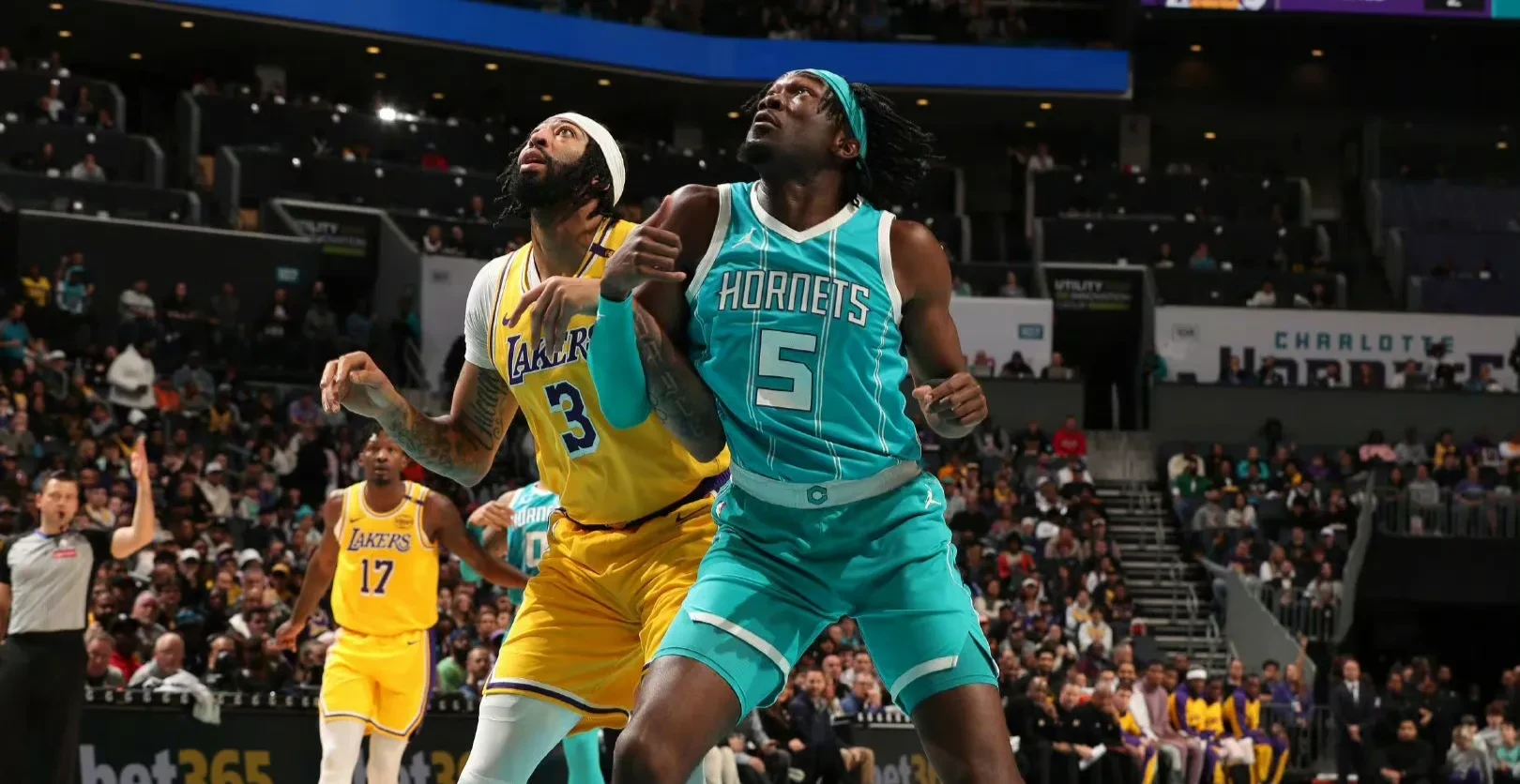  东契奇巅峰对决，杜兰特与30激战IG分钟，逆转胜负难料！