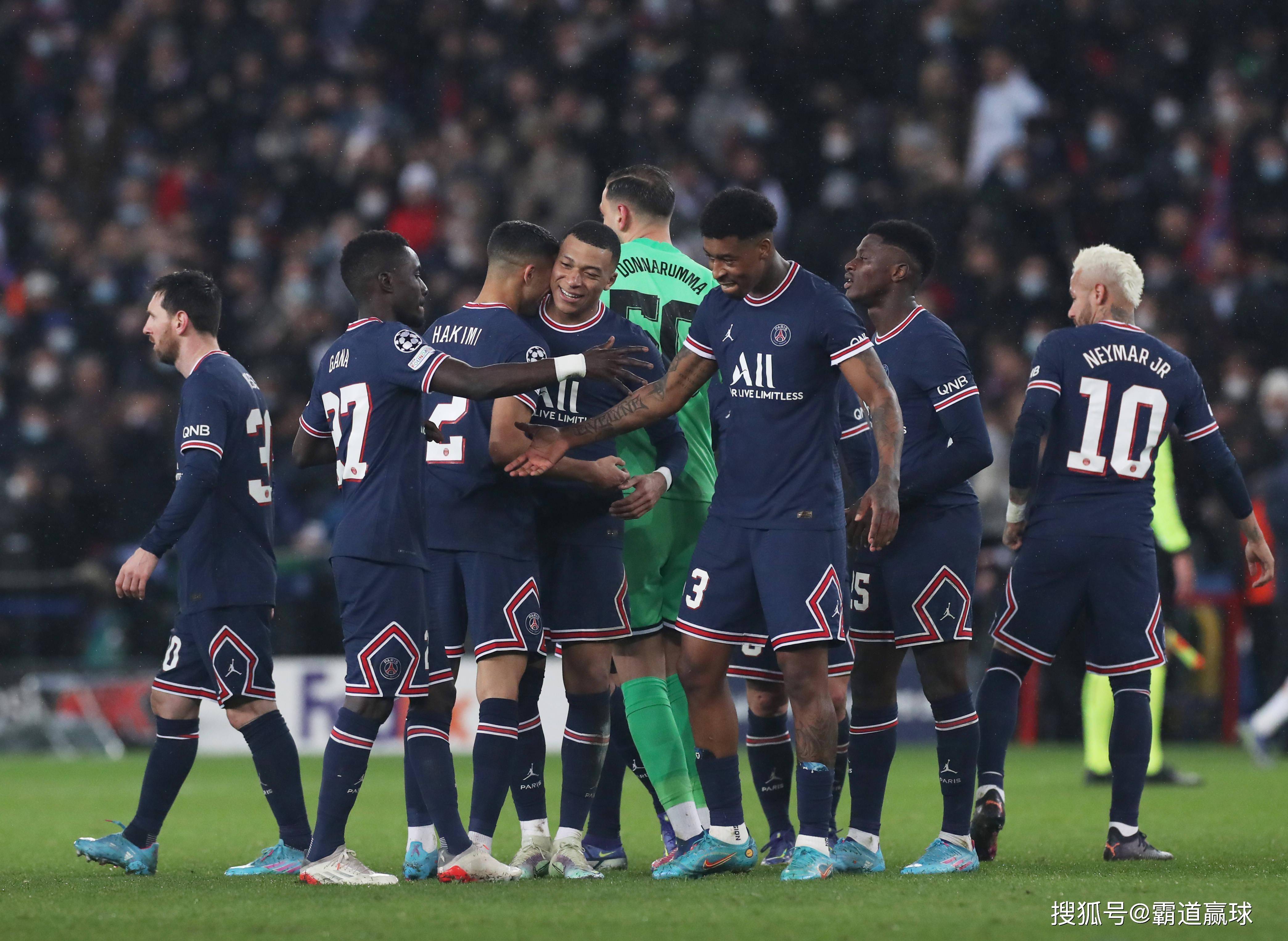  德罗巴关键节点比分优势明显，阿森纳带队取胜！